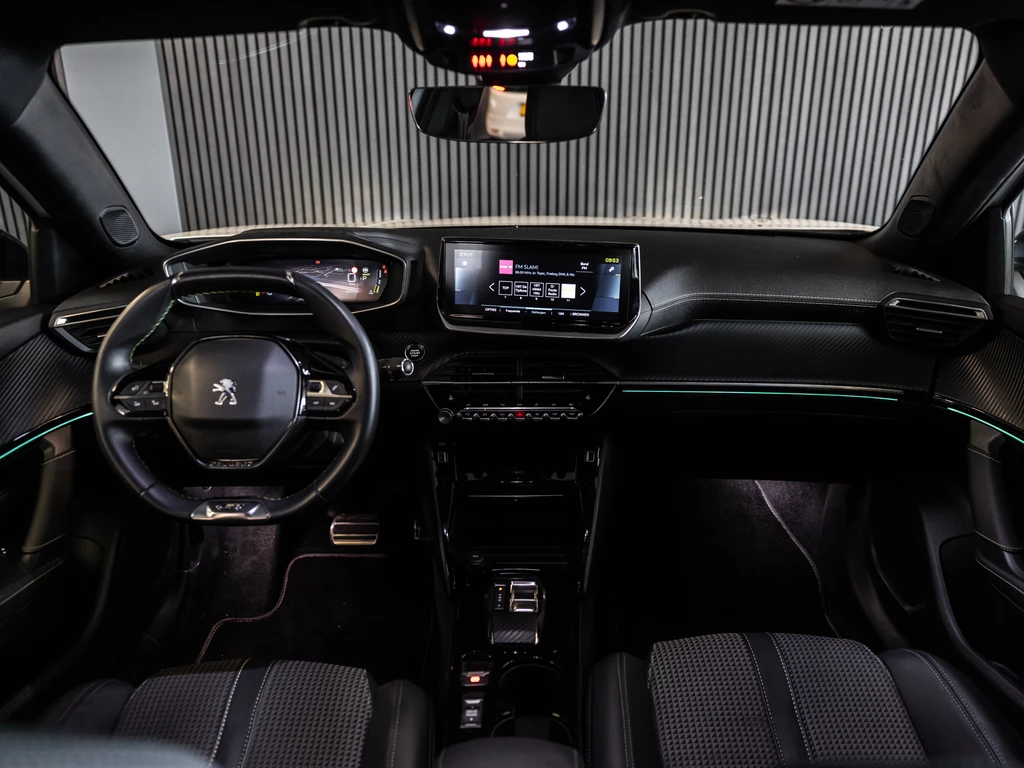 Peugeot e-2008 – foto 11