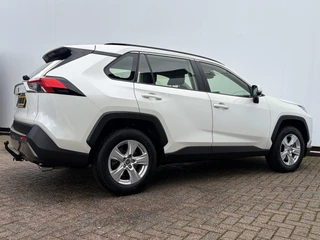 Toyota RAV4 – thumbnail 9