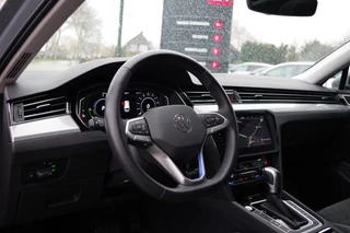 Volkswagen Passat – thumbnail 8