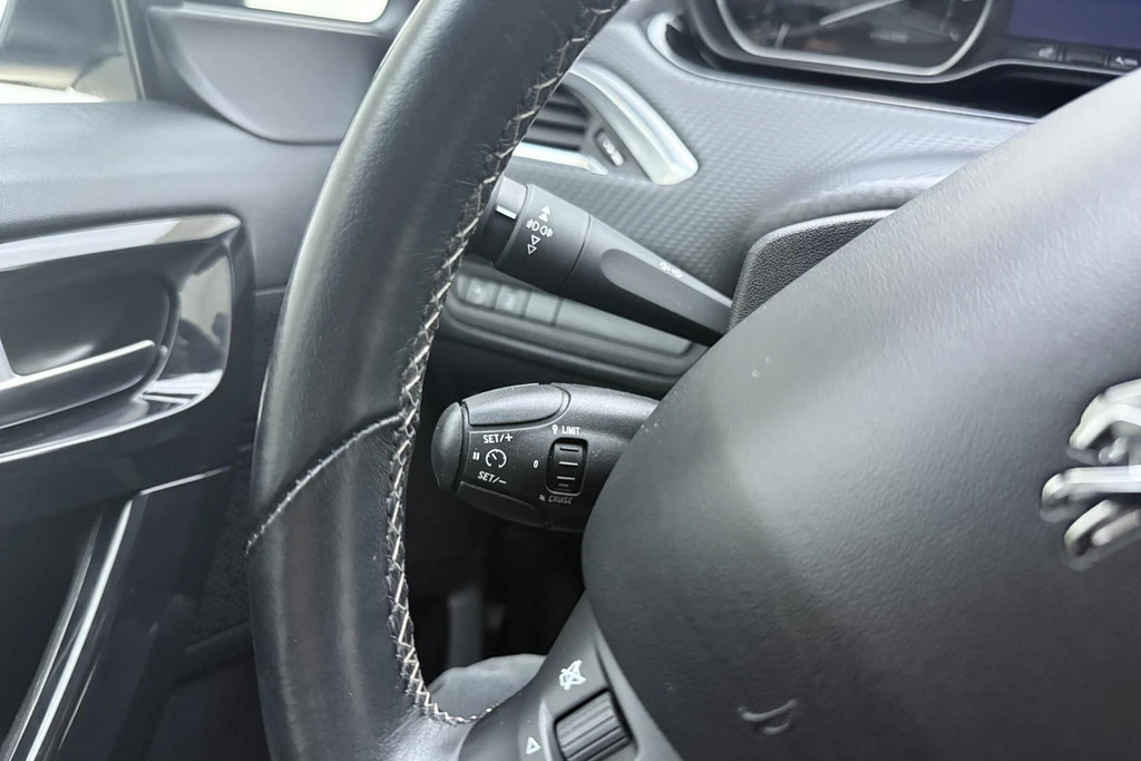 Peugeot 208 – foto 26