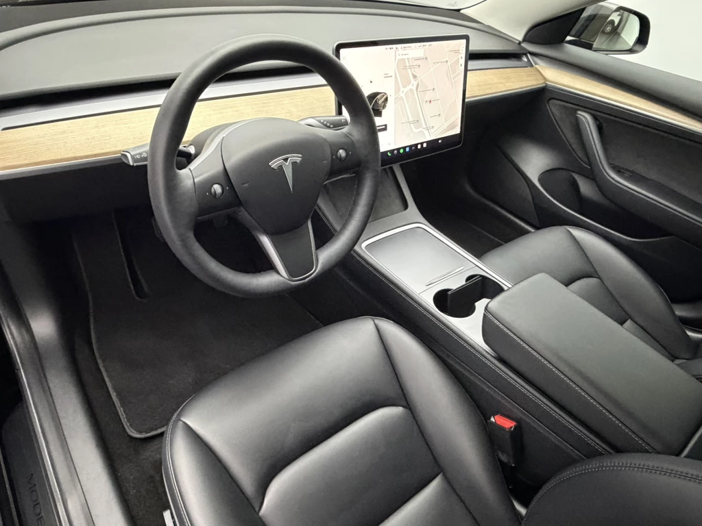 Tesla Model 3 – foto 10