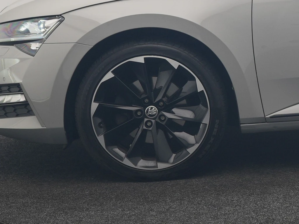 Škoda Superb – foto 44
