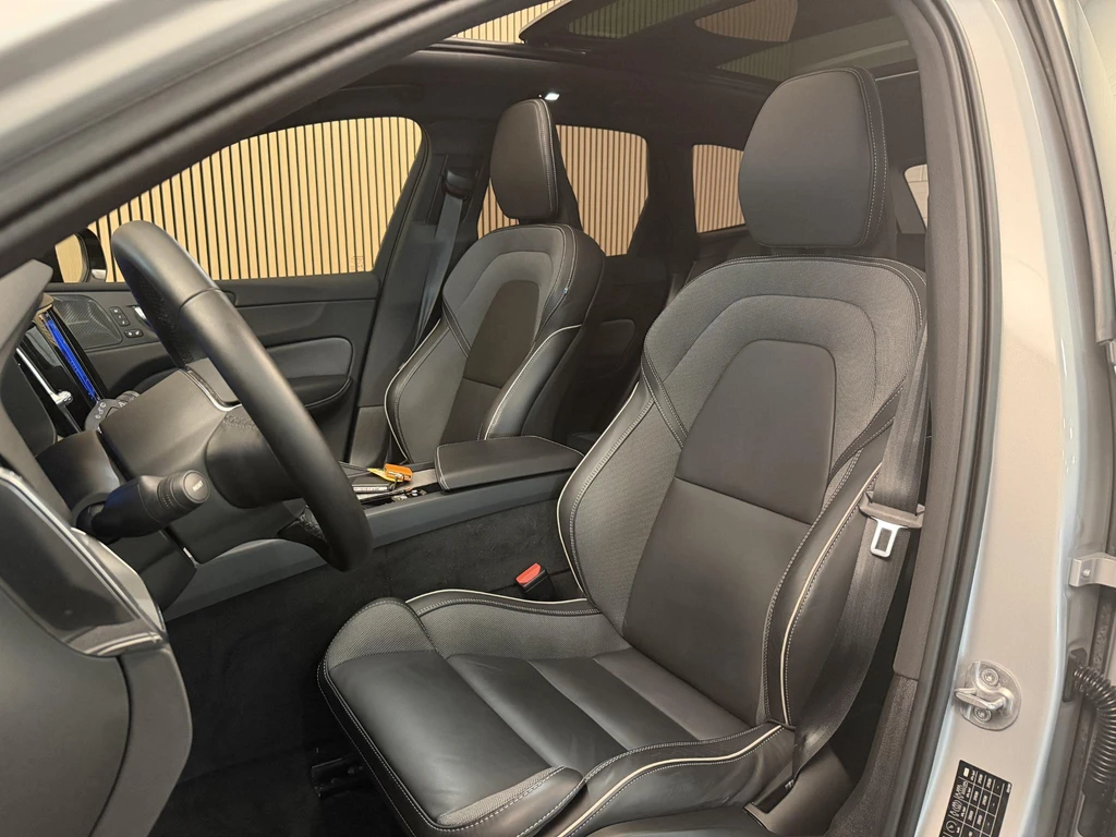 Volvo XC60 – foto 21