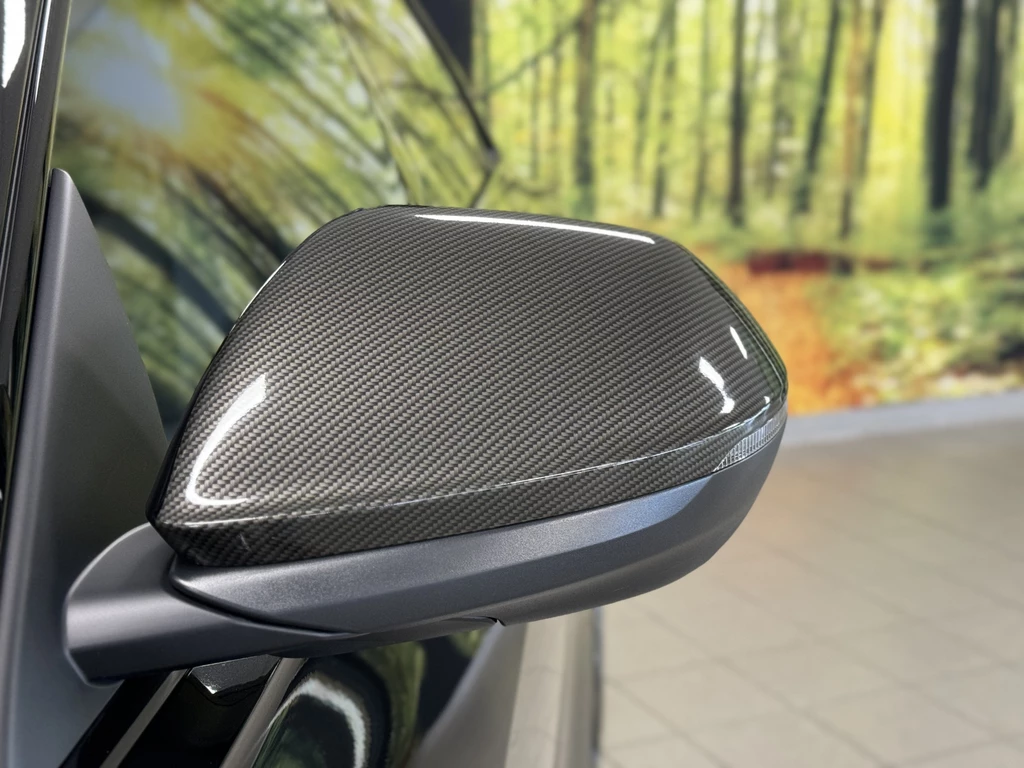 Audi RSQ8 – foto 22