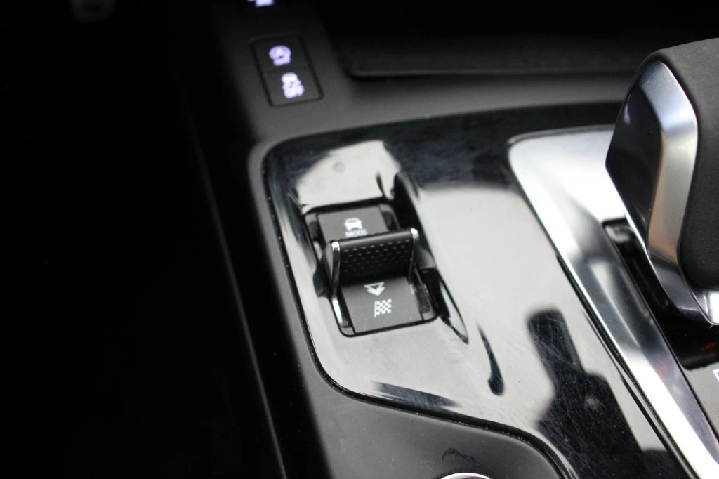 Jaguar E-PACE – foto 32
