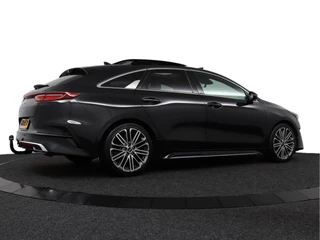 Kia ProCeed – thumbnail 9