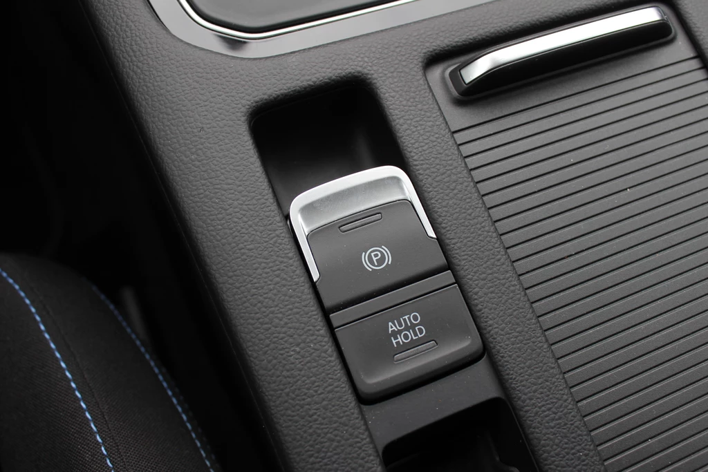 Volkswagen Passat – foto 31