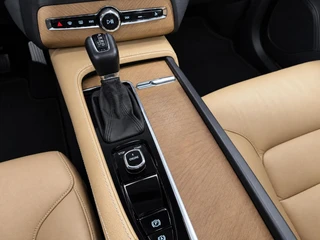 Volvo XC90 – thumbnail 20