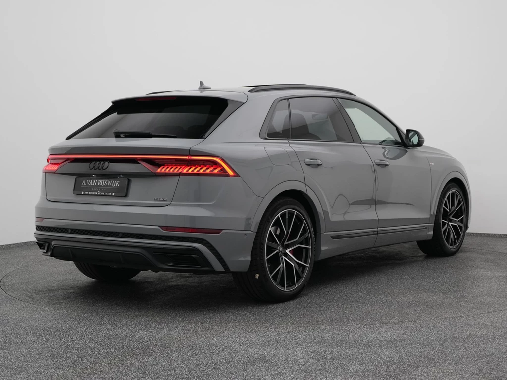 Audi Q8 – foto 9