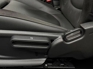 MINI Cooper Cabrio – thumbnail 27