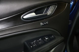 Alfa Romeo Stelvio – thumbnail 13