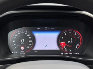 Volvo XC40 – thumbnail 7