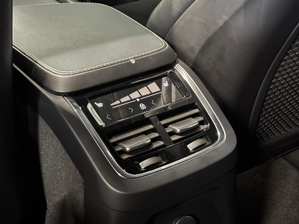 Volvo XC90 – foto 22