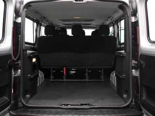 Opel Vivaro – thumbnail 35
