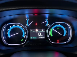 Peugeot e-Traveller – thumbnail 29