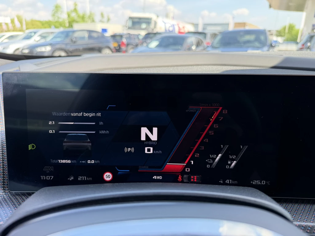 BMW XM – foto 16