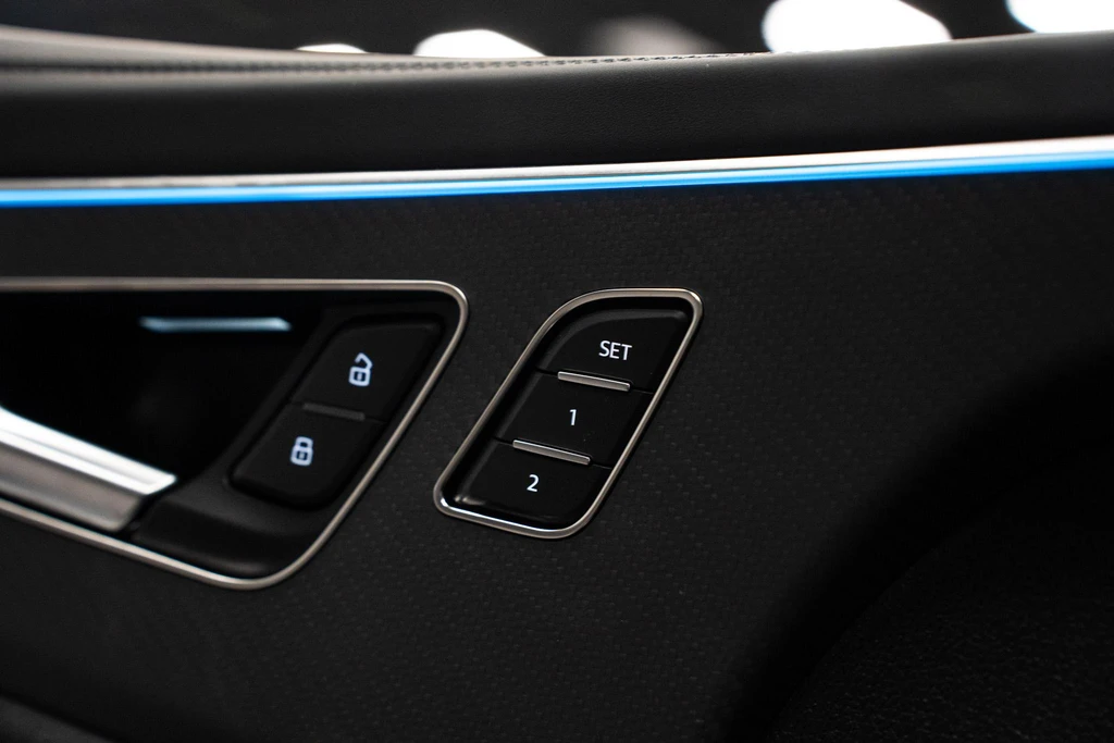 Audi Q8 – foto 17