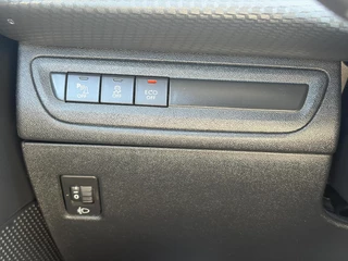 Peugeot 208 – thumbnail 35