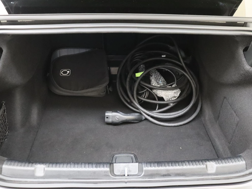 Mercedes-Benz EQE – foto 27