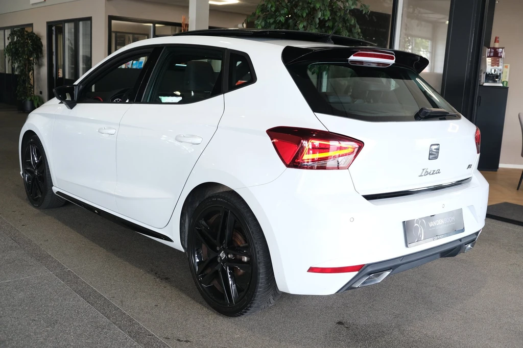 SEAT Ibiza – foto 7