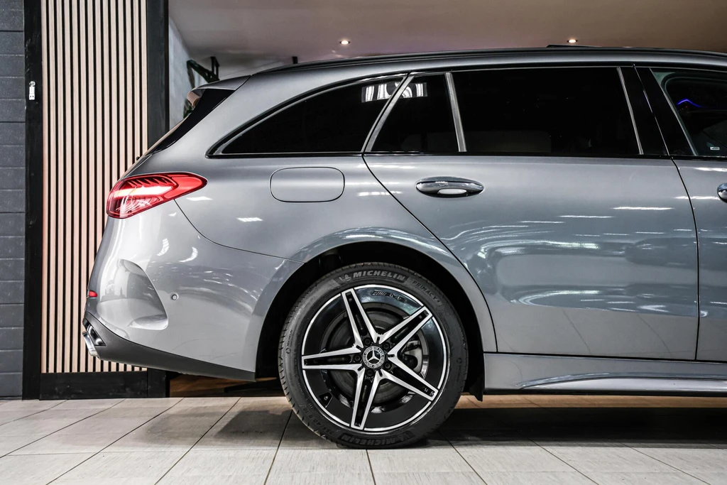 Mercedes-Benz C-Klasse – foto 8