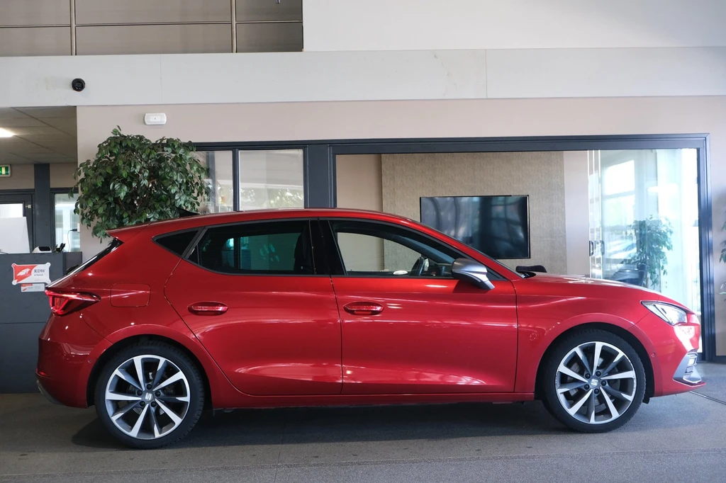 SEAT Leon – foto 6