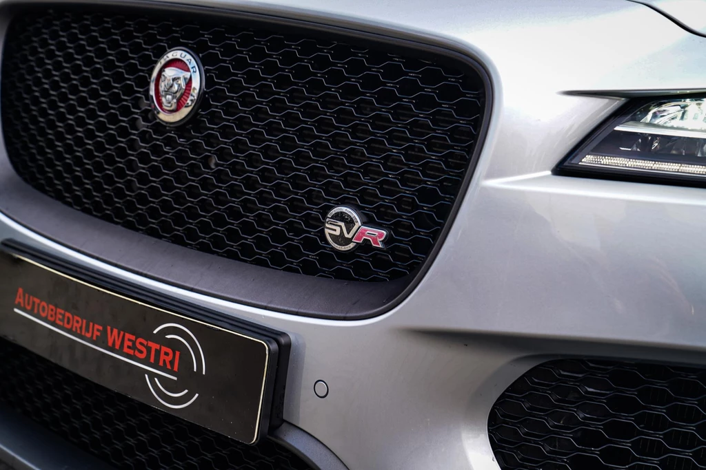 Jaguar F-PACE – foto 27