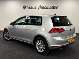 Volkswagen Golf – thumbnail 4