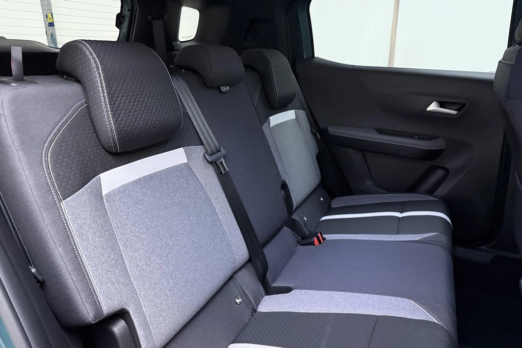 Opel Frontera – foto 13