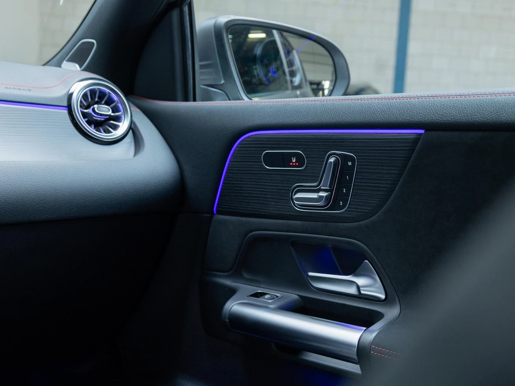 Mercedes-Benz EQA – foto 18