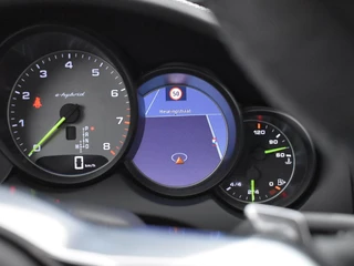 Porsche Cayenne – thumbnail 38