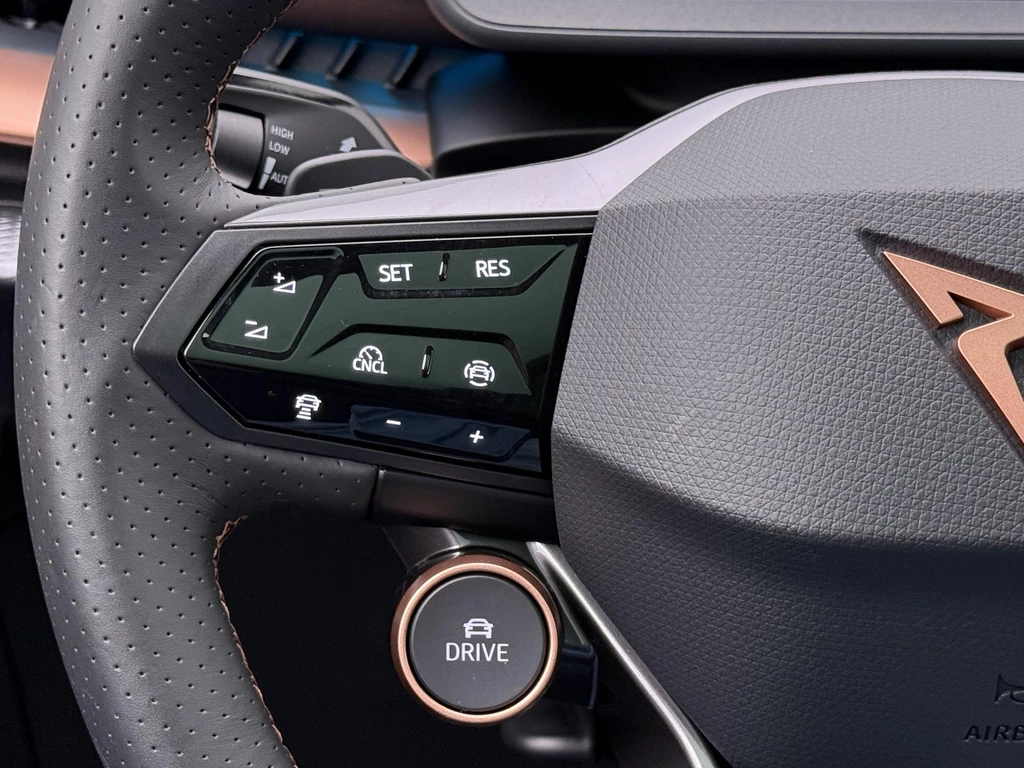 CUPRA Tavascan – foto 17