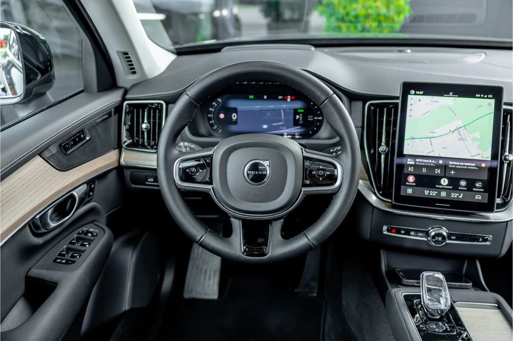 Volvo XC90 – foto 16