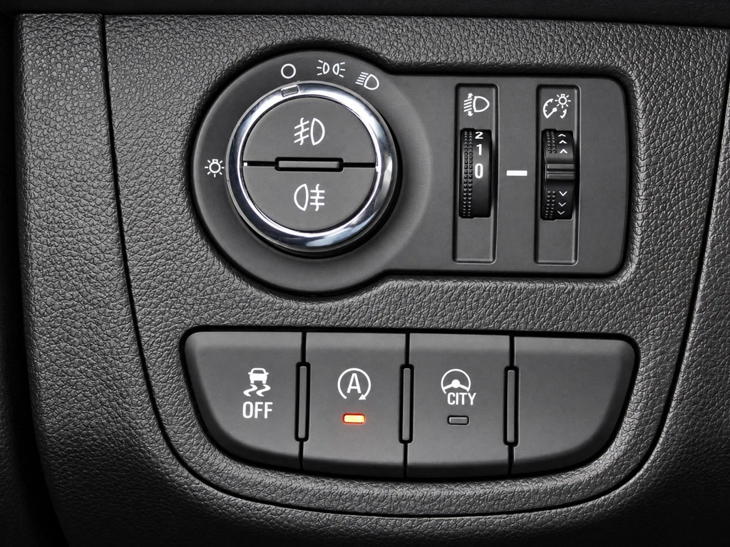Opel KARL – foto 28