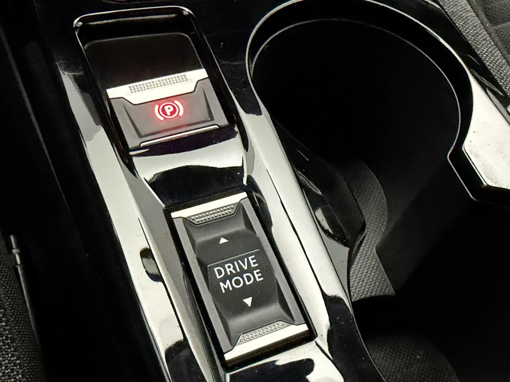 Peugeot e-208 – foto 20