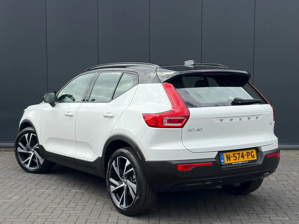 Volvo XC40 – foto 2