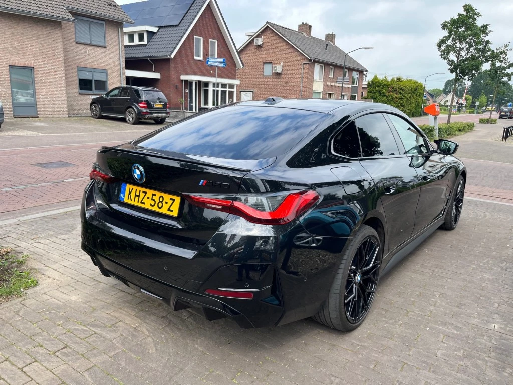 BMW i4 – foto 5