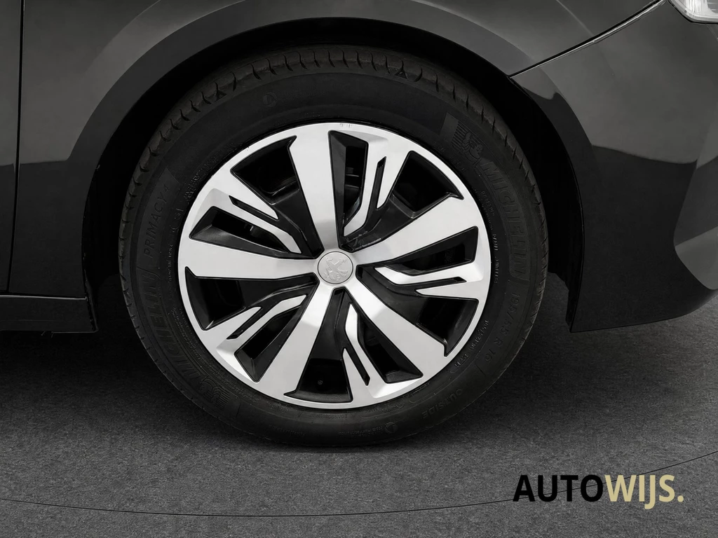 Peugeot 208 – foto 12