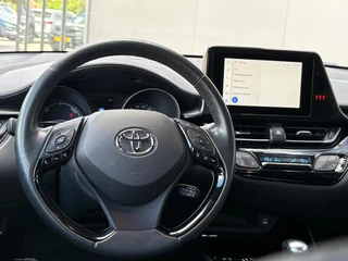 Toyota C-HR – thumbnail 13
