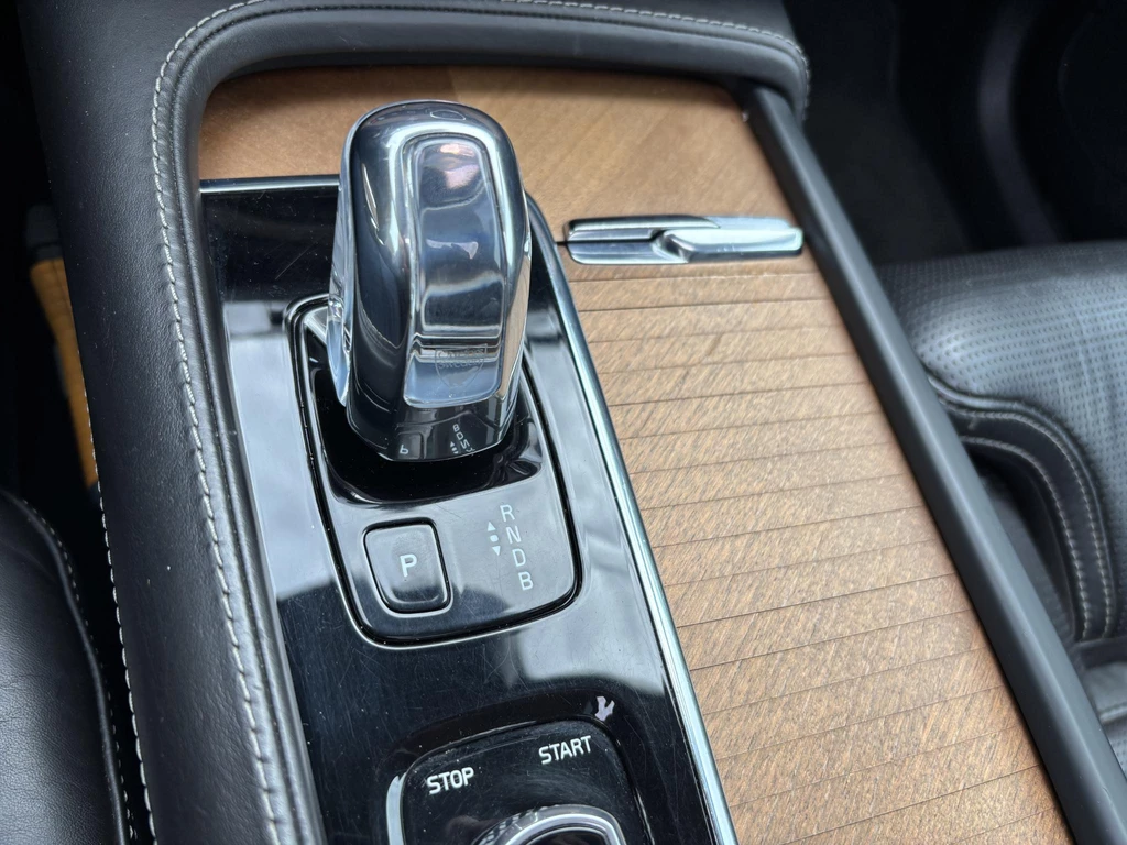 Volvo XC90 – foto 20