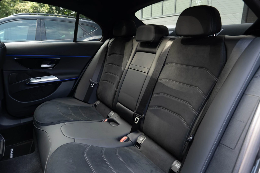Mercedes-Benz E-Klasse – foto 22