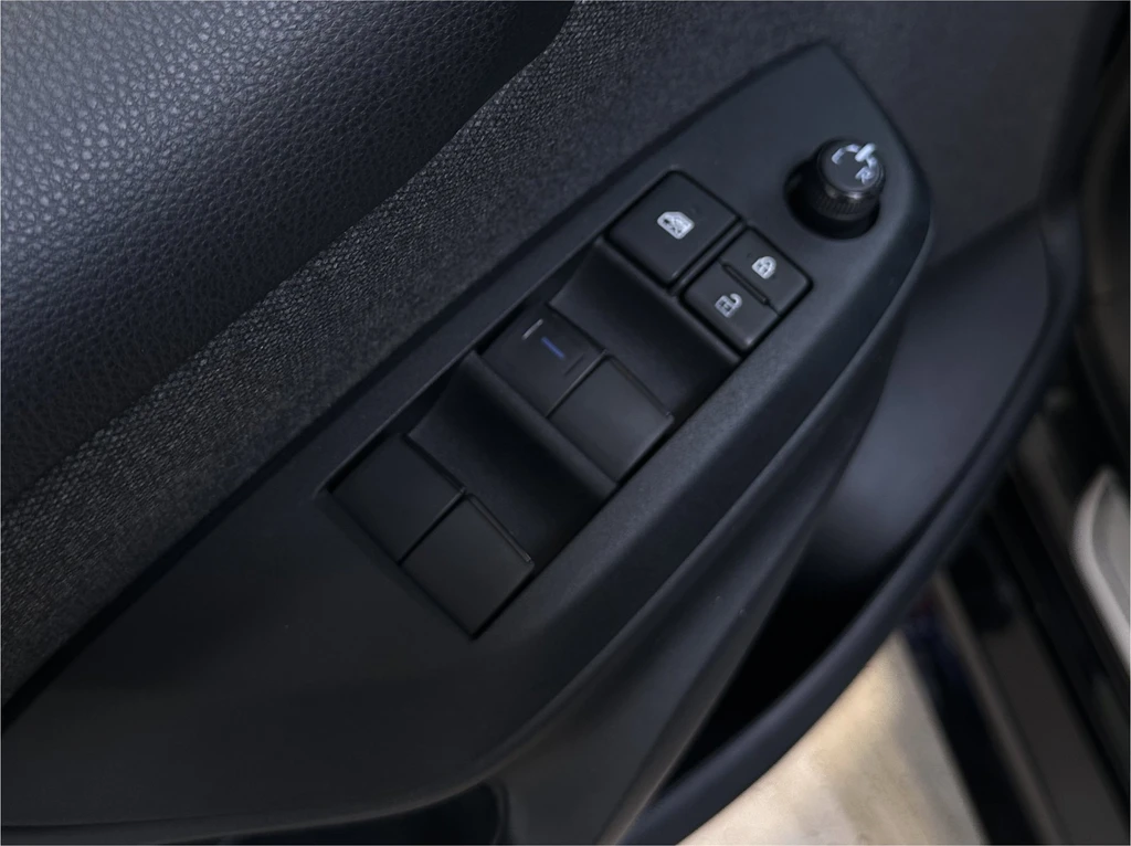 Toyota Yaris – foto 23