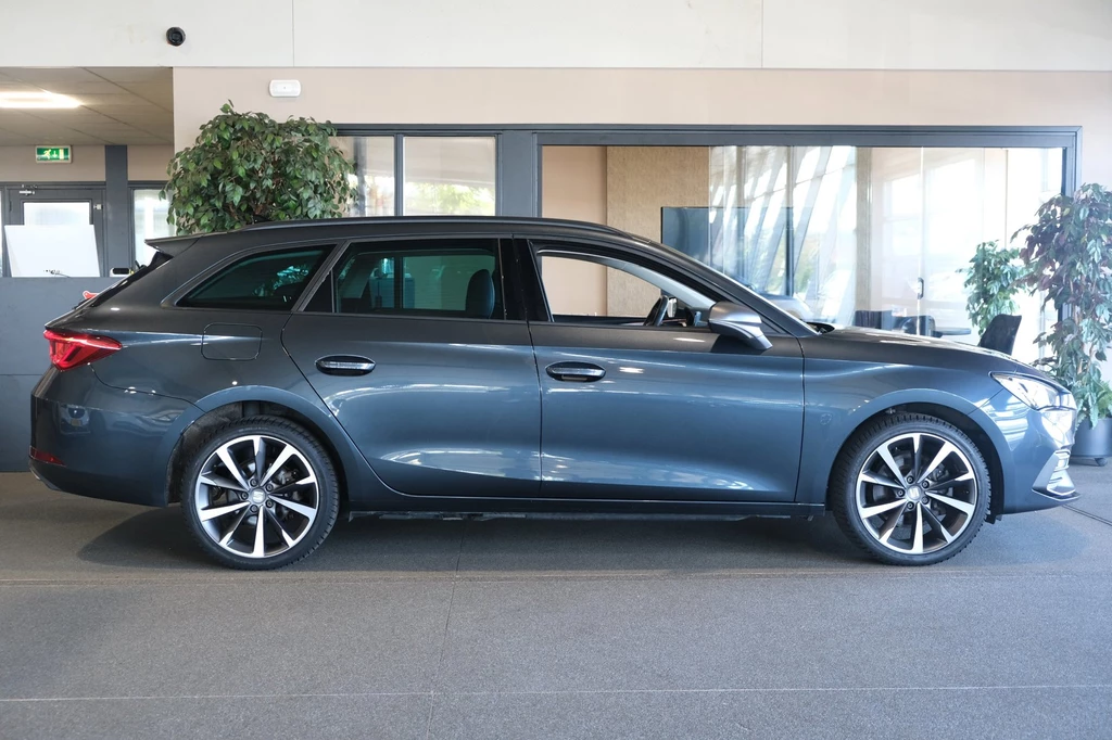 SEAT Leon – foto 6