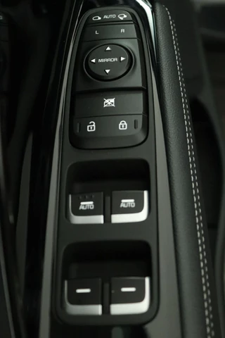 Kia Niro – thumbnail 20