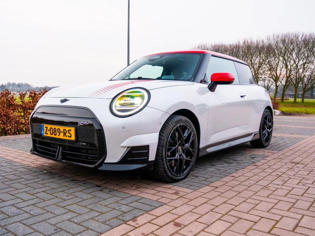 MINI 3-deurs – foto 3