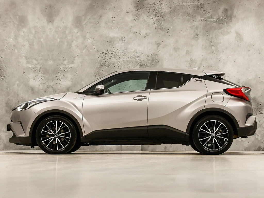 Toyota C-HR – foto 2