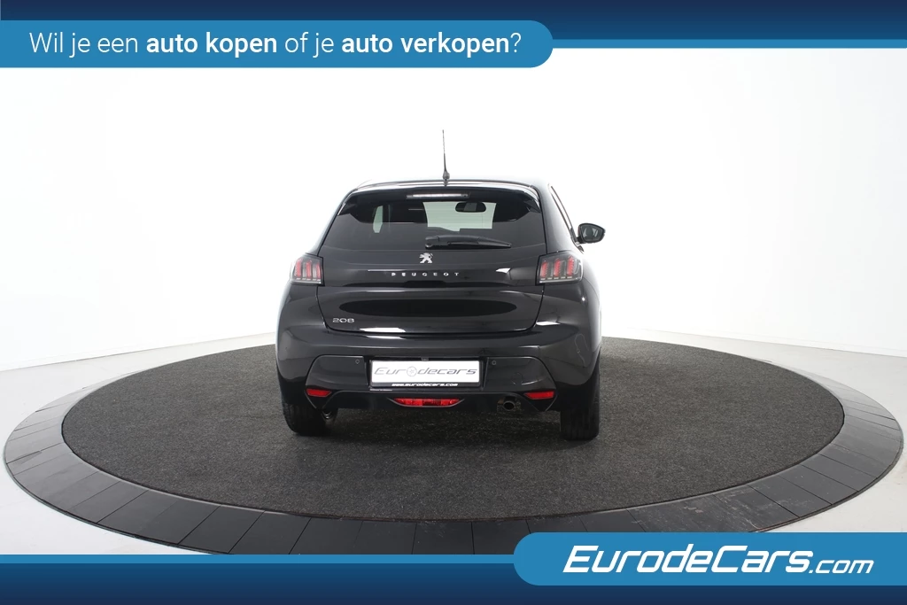 Peugeot 208 – foto 10