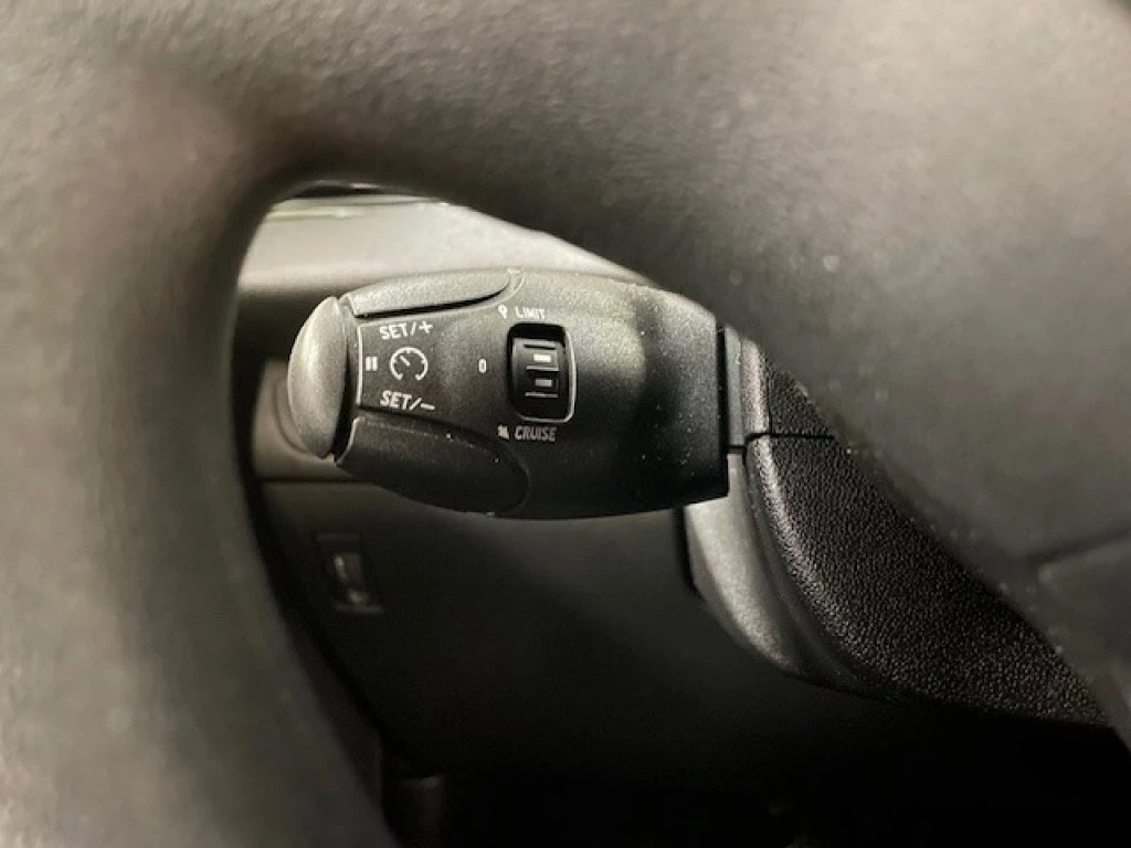 Peugeot 208 – foto 12