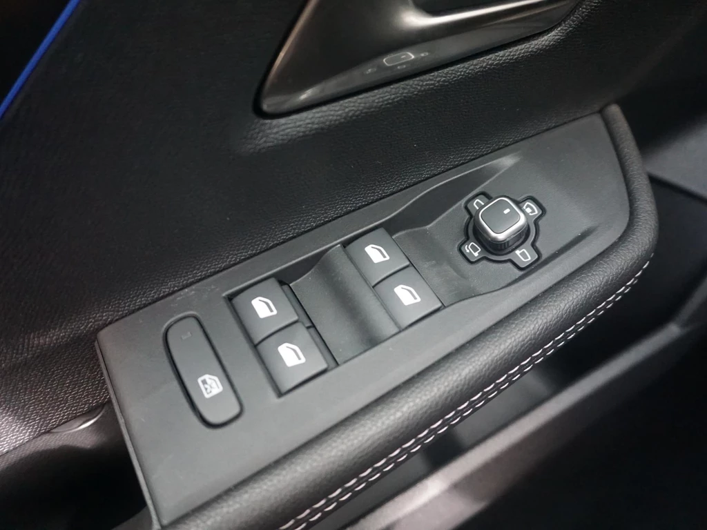 Opel Astra – foto 16