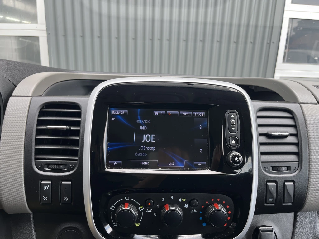 Renault Trafic – foto 33